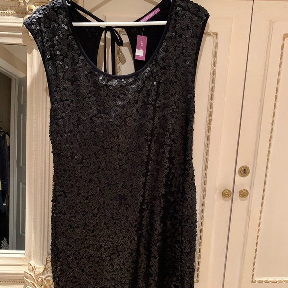 Gorgeous sequin midi black dress .Brand new .size : Large - Picture 8 of 12